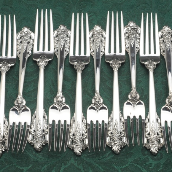 Wallace Grande Baroque Sterling 79 Piece Set - Picture 3 of 8